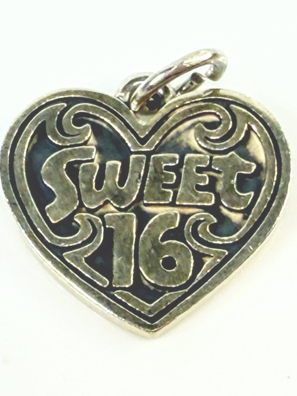 James Avery Sterling Silver Sweet 16 Heart Birthday Charm Jewelry JR2134